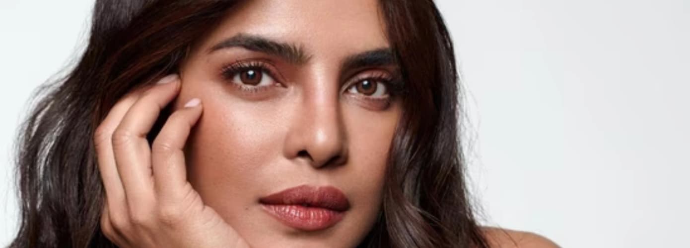 The Complete Guide to Dusky Skin Tone: Makeup, Skincare, & Fashion Tips