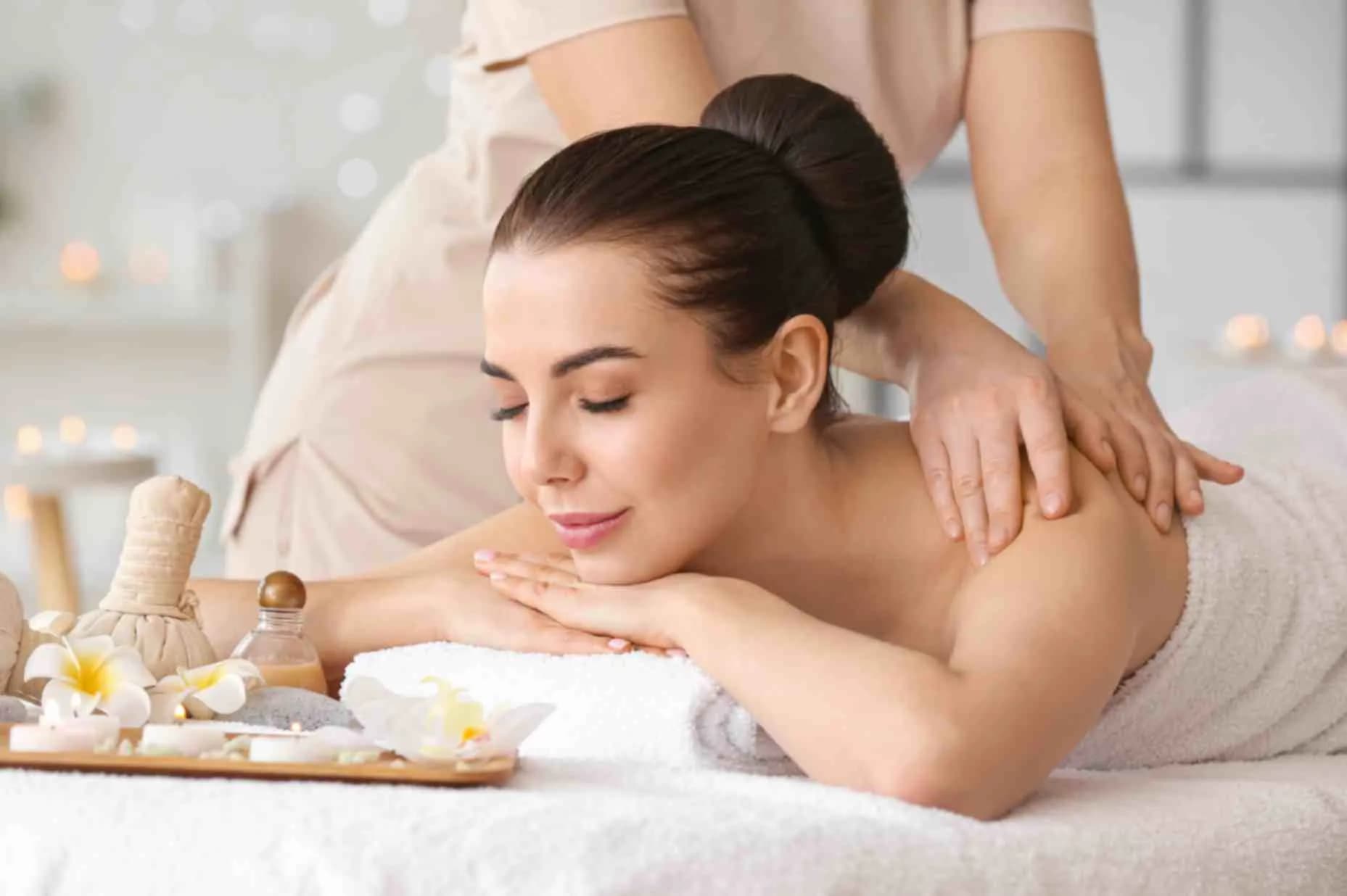 Abhyanga Ayurvedic massage: Benefits, pricing, and what to expect?