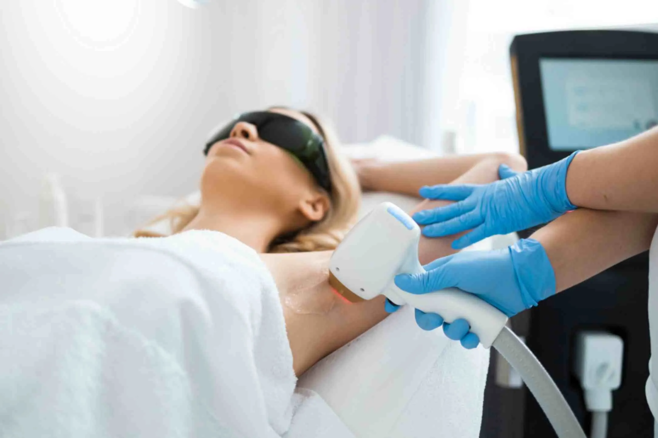 Is Laser Hair Removal in Hyderabad Painful: Explain the Risks And Cost?